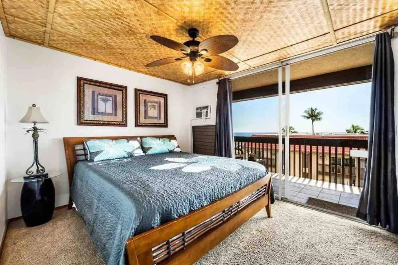 Family Friendly Kailua Bay View Ac Free Parking Walk To Kailua Village Apartment Kailua-Kona